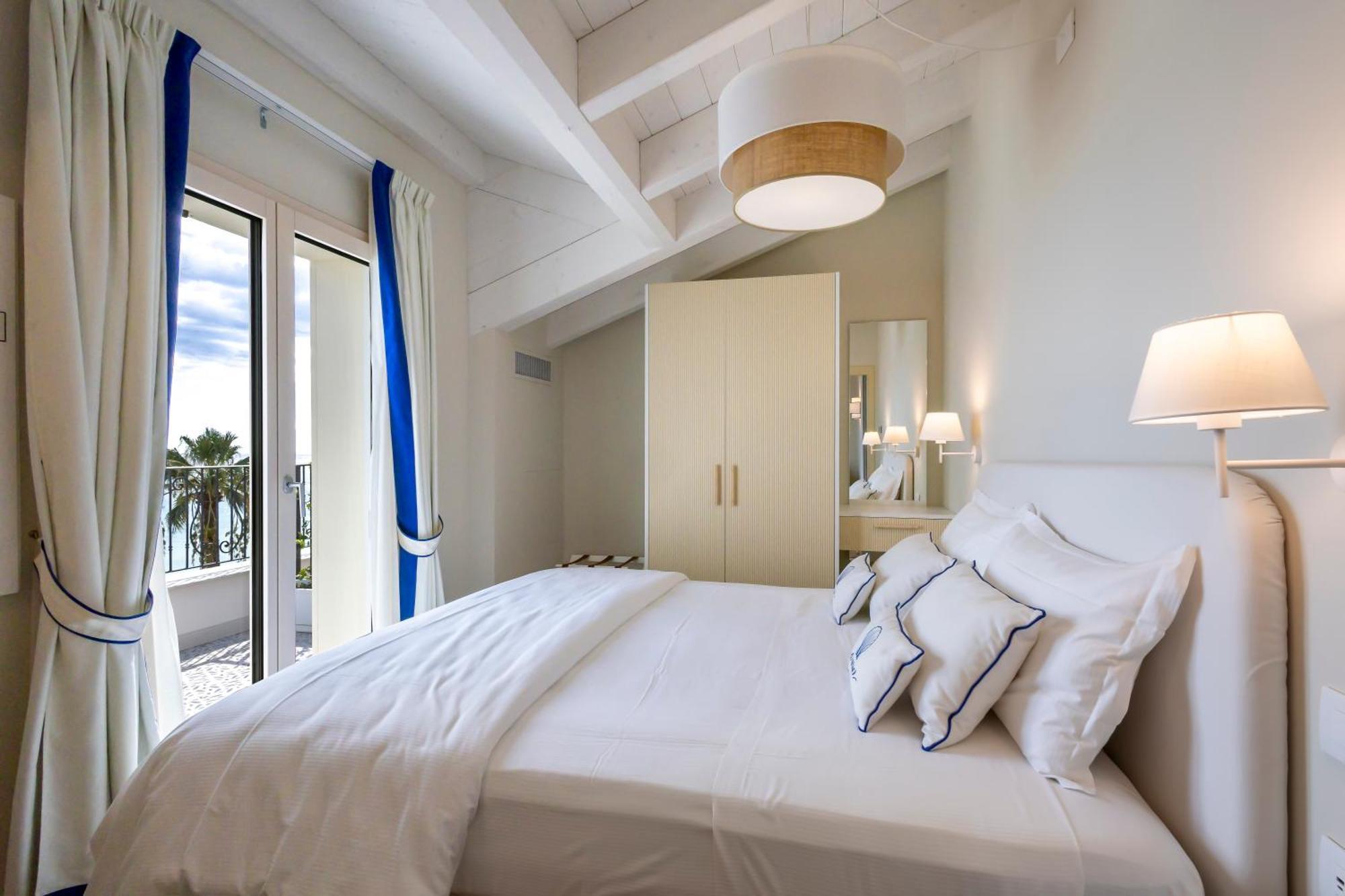 A'Mare Boutique Hotel & Spa Pietra Ligure Exterior photo