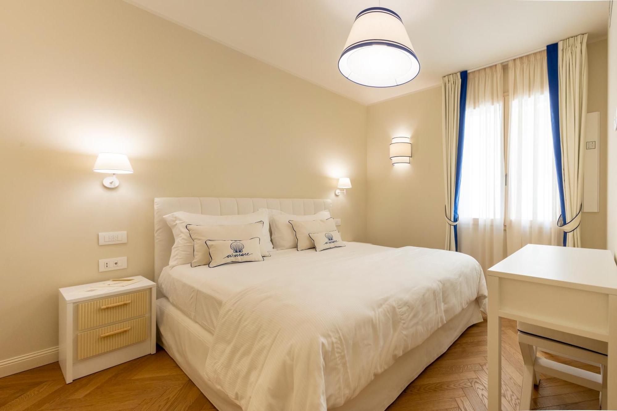 A'Mare Boutique Hotel & Spa Pietra Ligure Exterior photo